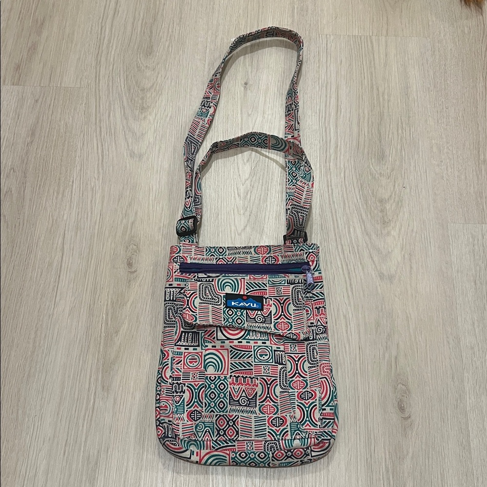 Kavu Multicolor Geometric Crossbody Bag